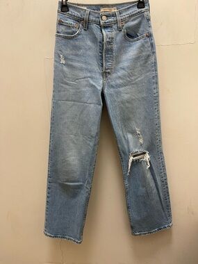 Levi's Women's Ribcage Straight Ankle Distressed Jeans Size 26